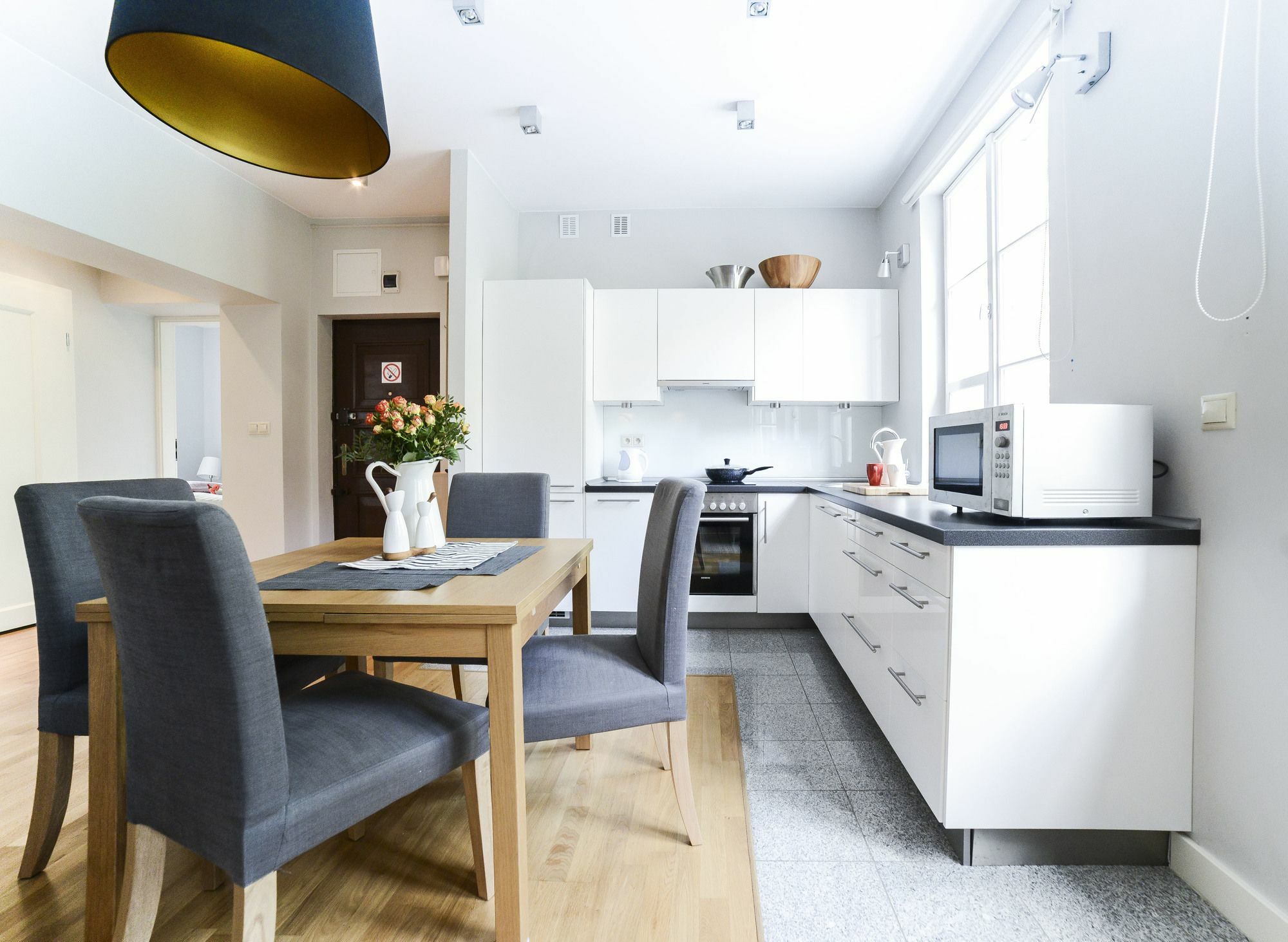 Spacious Apartment In The Old Town Warsaw Ngoại thất bức ảnh